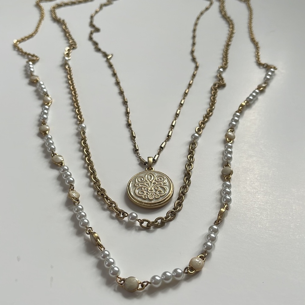 Lia Sophia triple strand gold necklace allows for 30-38” length styling - Picture 2 of 8